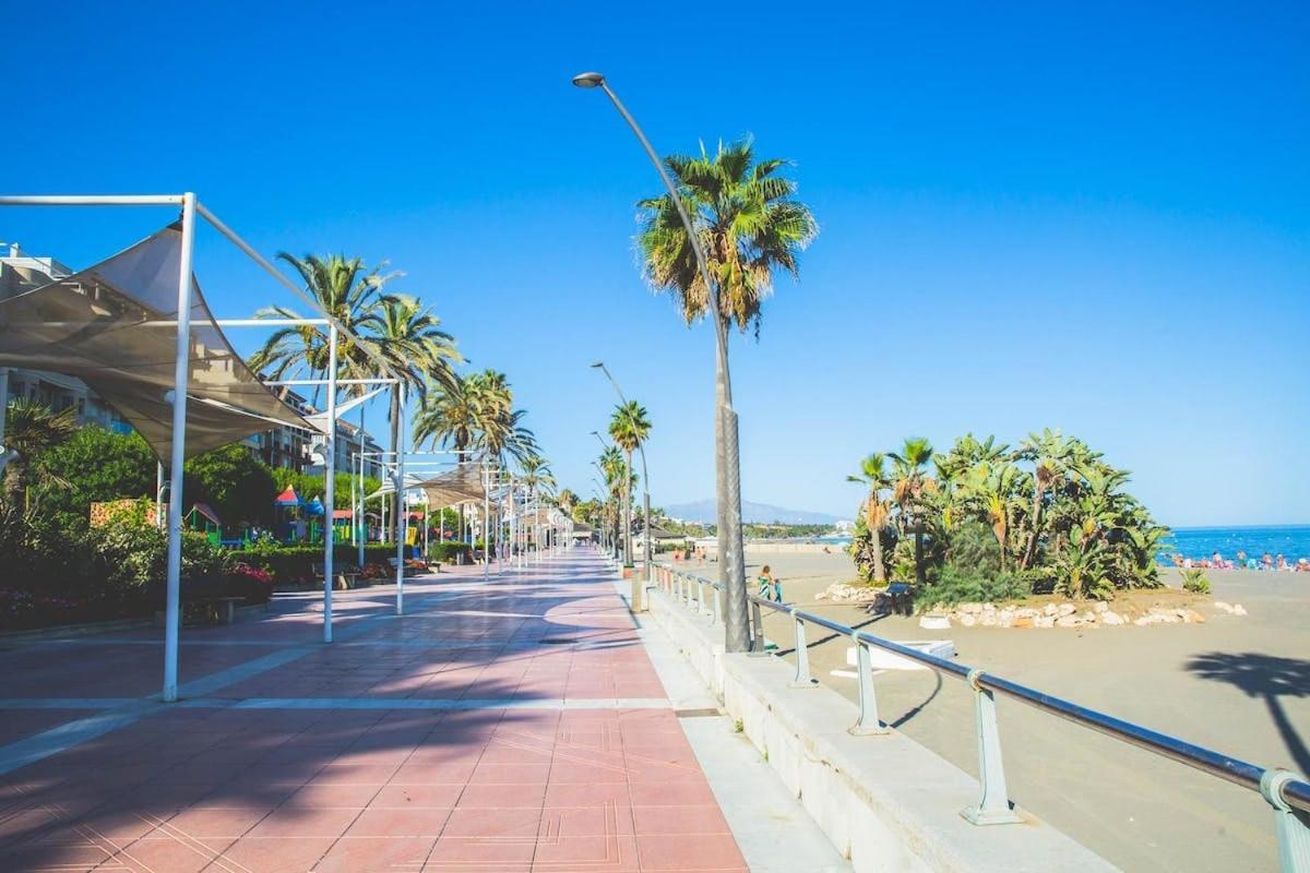 Espectacular Piso En Primera Linea De Playa Estepona Exterior photo